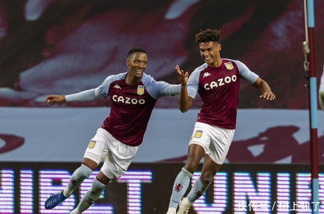 巴洛特利：现在的足球对抗更激烈，我认为自己仍能有出色表现（巴洛特利：如今足球对抗升级，但我依然能踢出高水准）