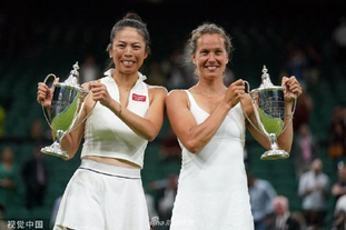 曼联对狼队的预测首发阵容：梅努的未来抉择，约罗强势回归（曼联vs狼队预测首发：梅努面临去留抉择，约罗强势复出）