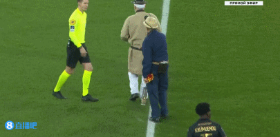 官方：川崎前锋33岁后卫车屋绅太郎赛季结束后正式退役（官宣：川崎前锋33岁后卫车屋绅太郎将于赛季末挂靴退役）